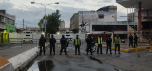 Pasos fronterizos en San Antonio del Táchira amanecieron cerrados por la GNB este #19Nov (Foto)