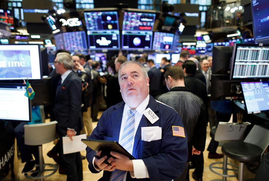 Wall Street abre en positivo y el Dow Jones sube 0,52 %