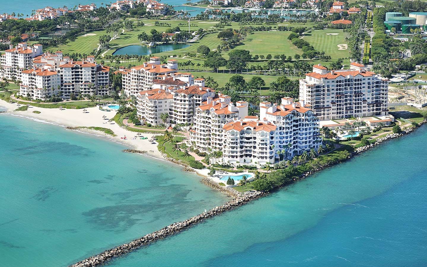 Fisher Island, la pequeña isla de Miami que está entre los cinco vecindarios más caros de EEUU