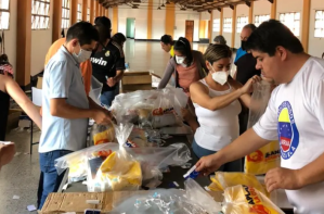 Médicos Unidos Venezuela y el programa “Aplana la Curva” entregaron kits de bioseguridad en Hospital de Tovar