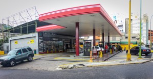 Otra bomba en La Guaira pasó de ser “subsidiada” a vender gasolina a precio internacional