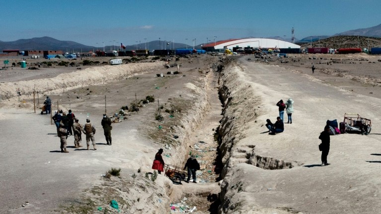 Trench proves ultimate barrier to Venezuelans arriving in Chile