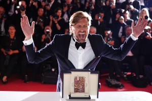 La sátira sueca “Triangle of Sadness” se llevó la Palma de Oro en Cannes