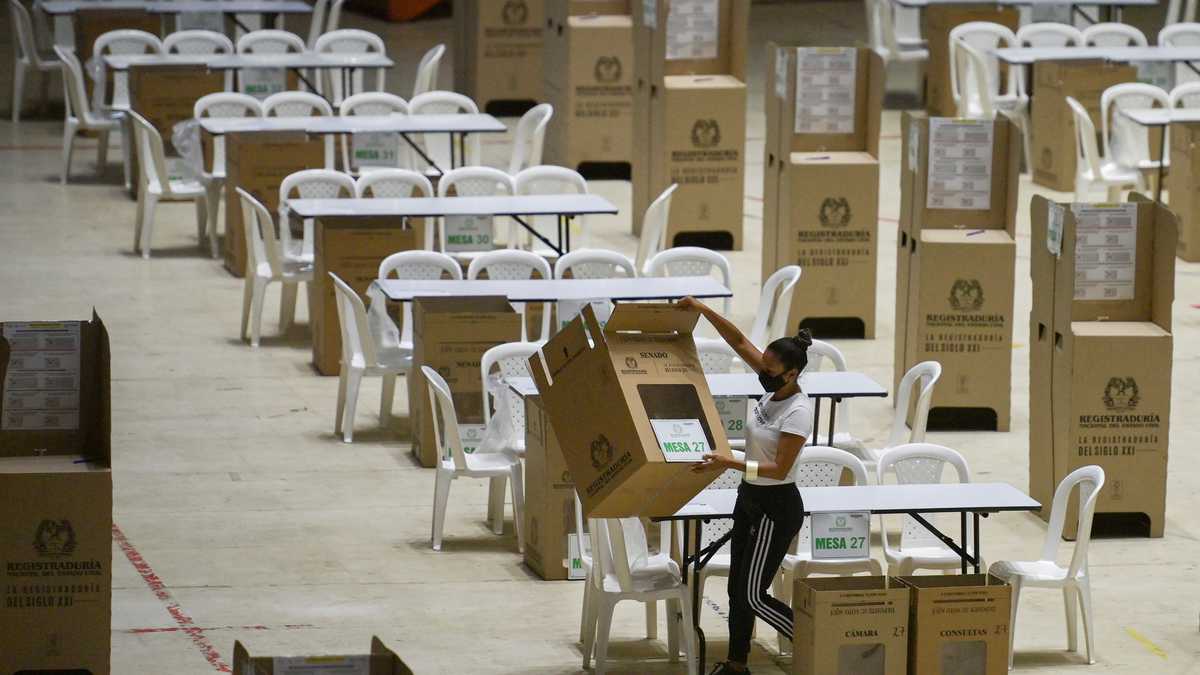 Así reseña la prensa colombiana el resultado de las encuestas a días de la elección presidencial