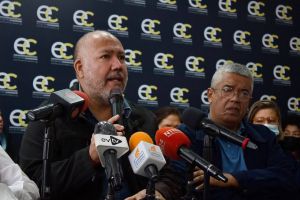 William Anseume: El régimen a través del Saime tiene paralizados y sin identificar a los venezolanos