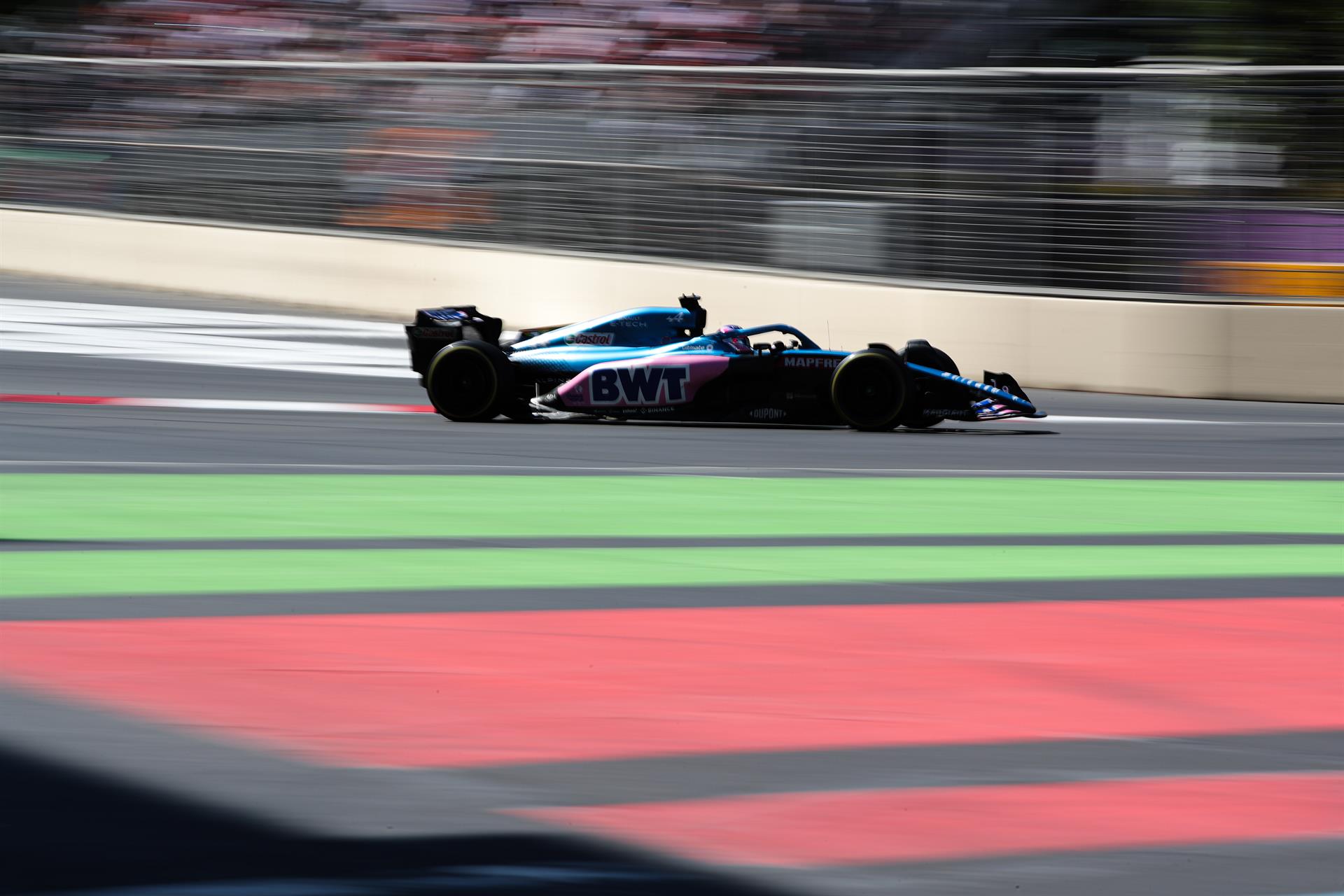 Alpine anunció al reemplazo de Fernando Alonso para 2023, pero el piloto lo desmintió