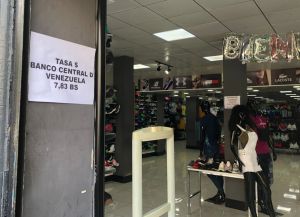 Devaluación del bolívar genera compras nerviosas y algunos comercios cerrados en Guárico