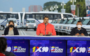 “La Guaira le da tres patadas a Miami”, el último disparate de Maduro (Video)