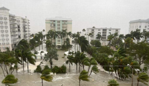 Al menos un millón de hogares sin electricidad en Florida por huracán Ian