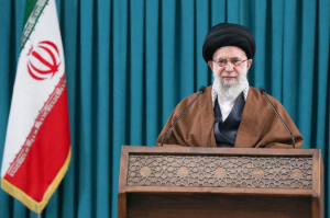 Hackearon señal de la televisión iraní durante discurso de Alí Khamenei (Video)