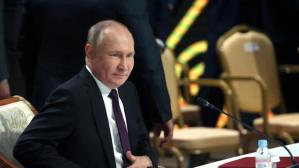 Putin entregó título de “Héroe de Rusia” a diez soldados que participaron en la invasión a Ucrania