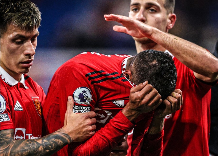 “No volverá a jugar antes del Mundial”: Manchester United pierde a uno de sus pilares en defensa