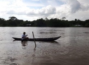 “Estamos incomunicados”: habitantes de Delta Amacuro piden internet para la selva