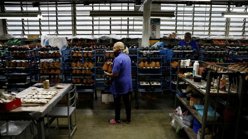 Venezuela’s long-suffering manufacturers face new challenge: Colombian imports
