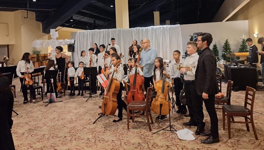Músico venezolano Benito Liendo celebra primera muestra orquestal de su programa en Estados Unidos