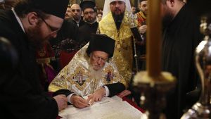Ucrania investiga a su iglesia ortodoxa ante presuntos vínculos rusos