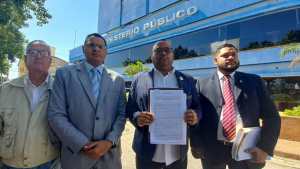 Concejales denunciaron en la Fiscalía al exalcalde chavista Willy Casanova por el “caso Bus Maracaibo”