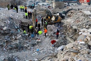Daños causados por el terremoto en Turquía superan los 100 mil millones de dólares