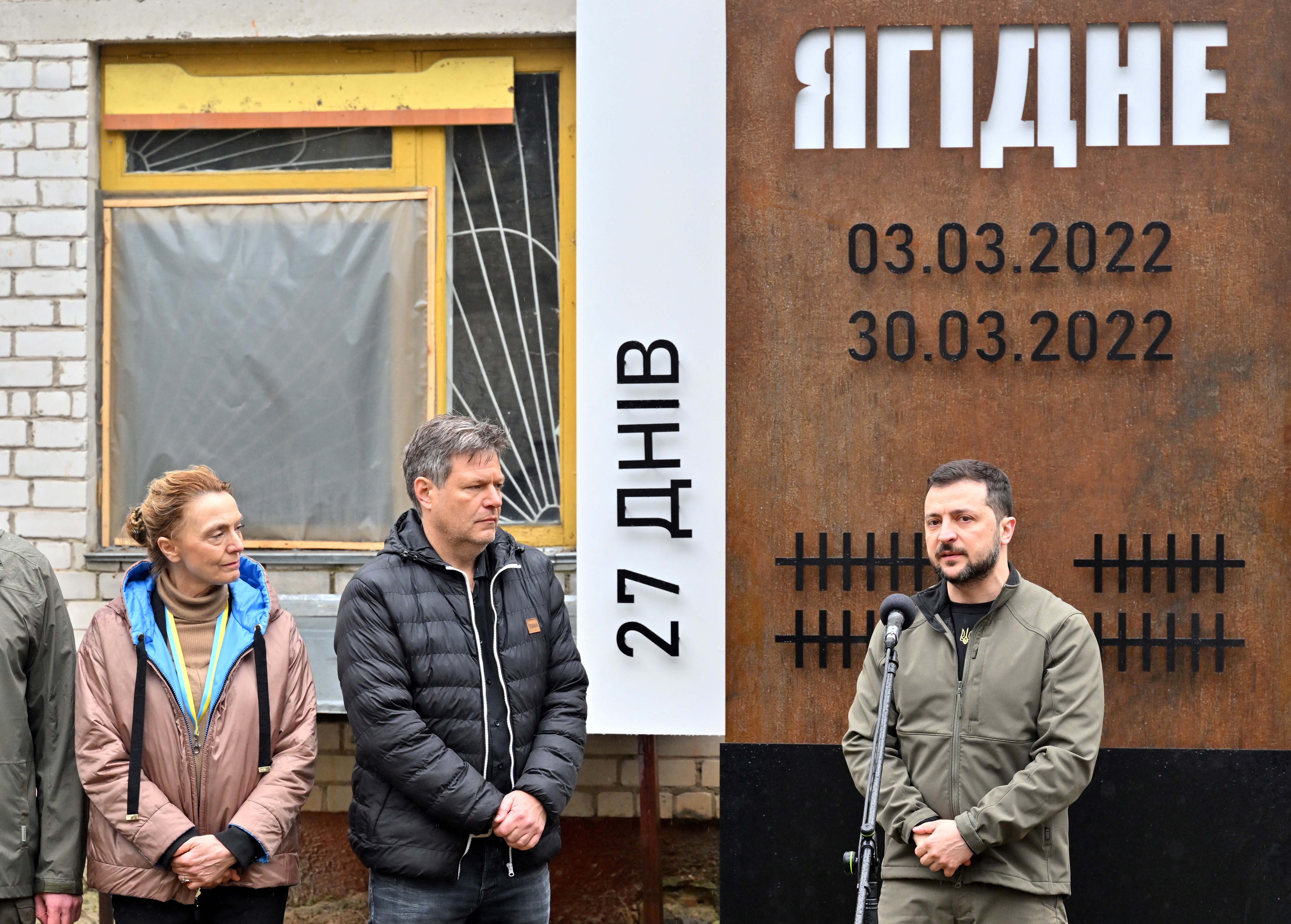 Horror: Rusia encerró a más de 300 ucranianos en el sótano de una escuela