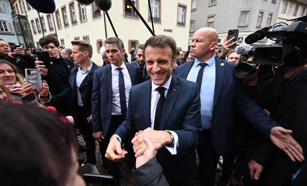 Emmanuel Macron fue víctima de un “huevazo” por segunda vez (VIDEO)