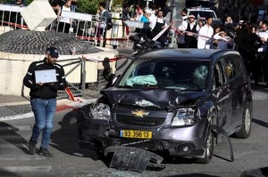 Un atentado con un automóvil en Jerusalén dejó cinco personas atropelladas: una de ellas está grave