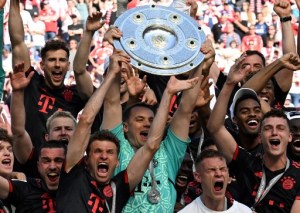 El Bayern gana un pulso de infarto al Dortmund y levanta otra Bundesliga