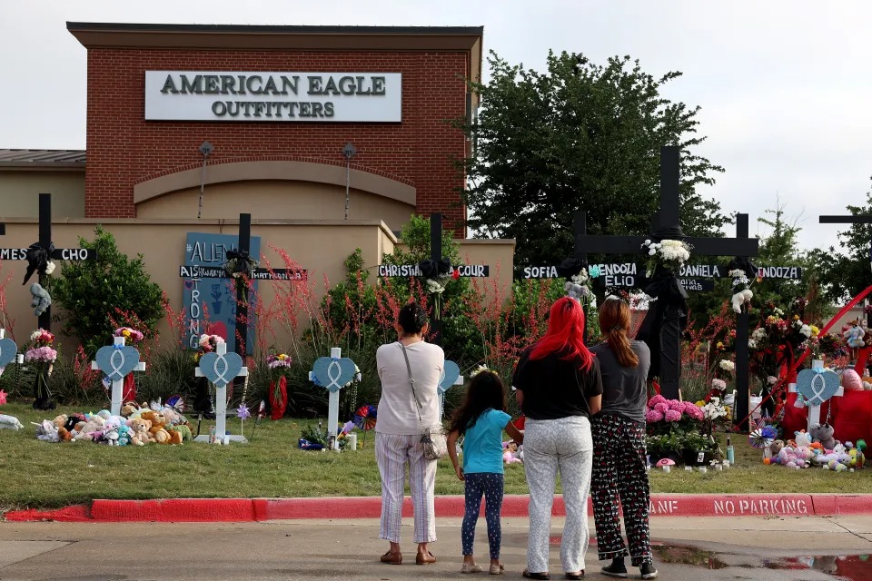 Tiroteo en centro comercial en Texas: Lo que hizo el autor de la matanza para que su crimen fuese más sanguinario