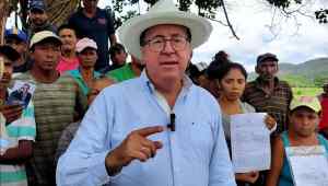 “Vamos a hacer que la titularidad de la tierra sea para quien la trabaja”: Pérez Vivas respalda lucha campesina en Lara