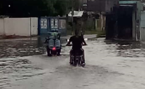 Calles de Apure sumergidas en agua tras intensas lluvias este #23Jun