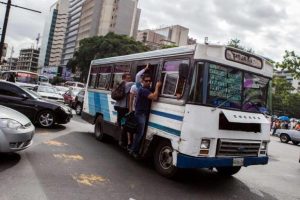 Transportistas piden ajuste del pasaje: No queremos volver al colapso