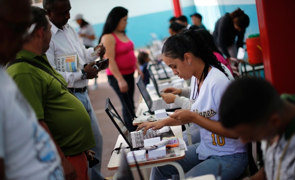 Más de 25 millones de venezolanos tendrán edad para votar en presidenciales de 2024, según proyección del INE