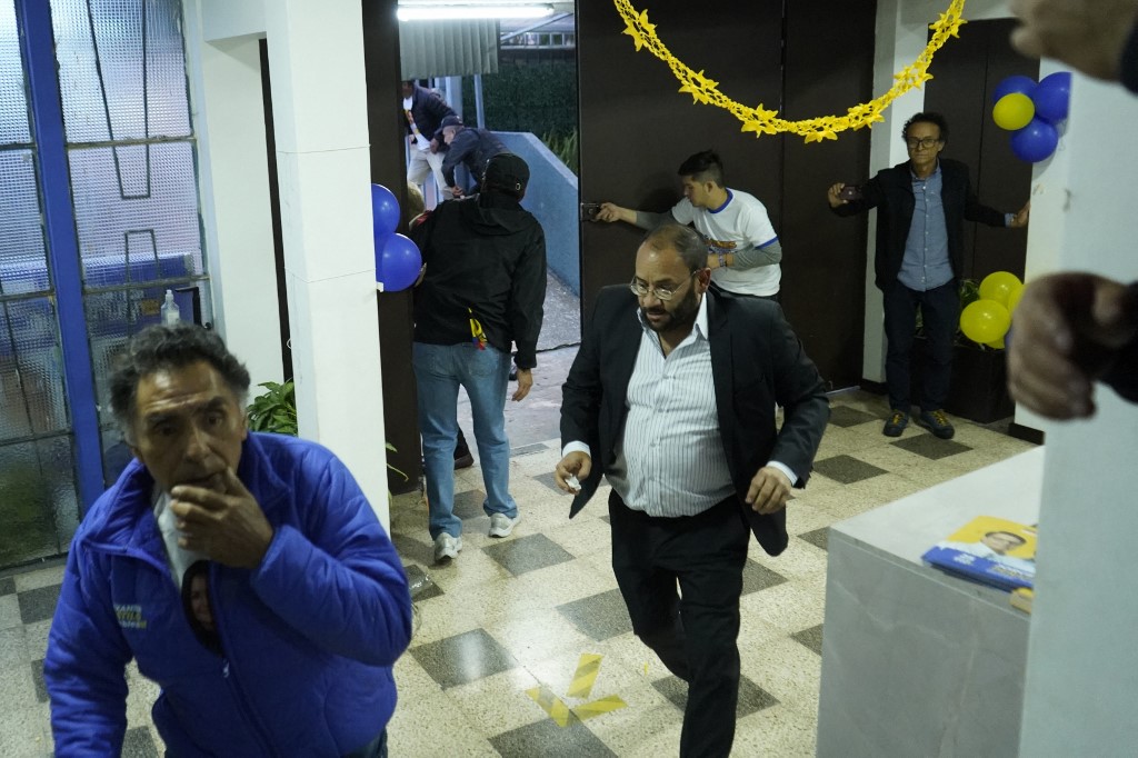 Al menos otros nueve heridos dejó atentado donde acribillaron a Fernando Villavicencio en Ecuador