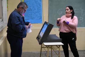 Elecciones Argentina: votó el 69% del electorado, la participación más baja en una primaria presidencial