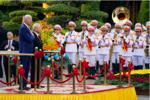 Biden encuentra un nuevo socio comercial en Vietnam