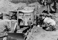 “Chowchilla”: A 50 años de un extraño secuestro, el día que 26 niños fueron enterrados vivos en California