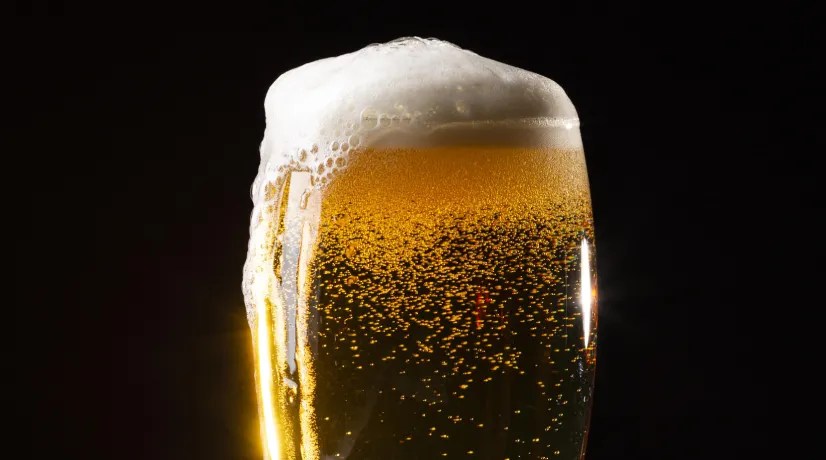 ¿Tomar cerveza con moderación puede ayudar a prevenir enfermedades?
