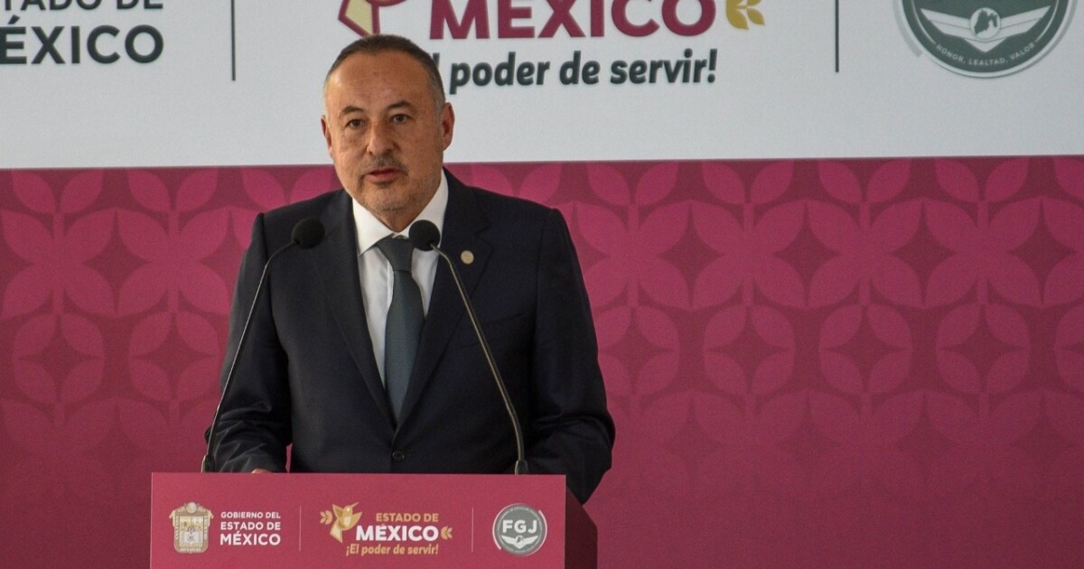 Fiscal del central Estado de México sufre atentado en autopista que conecta con la capital