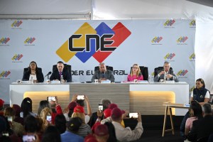 CNE admite a 13 candidatos postulados para las presidenciales del #28Jul