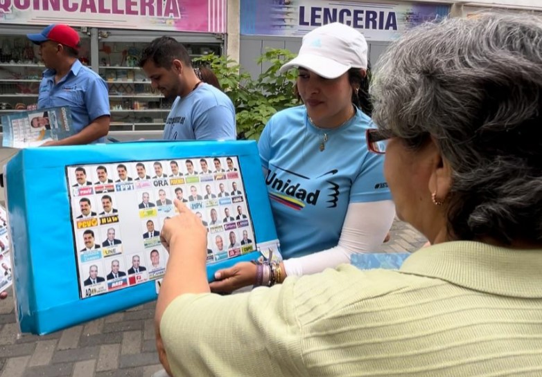 Maracay se moviliza en apoyo a Edmundo González Urrutia
