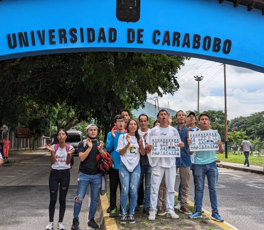 Movimientos estudiantiles de la Universidad de Carabobo incentivan el voto a favor de Edmundo González