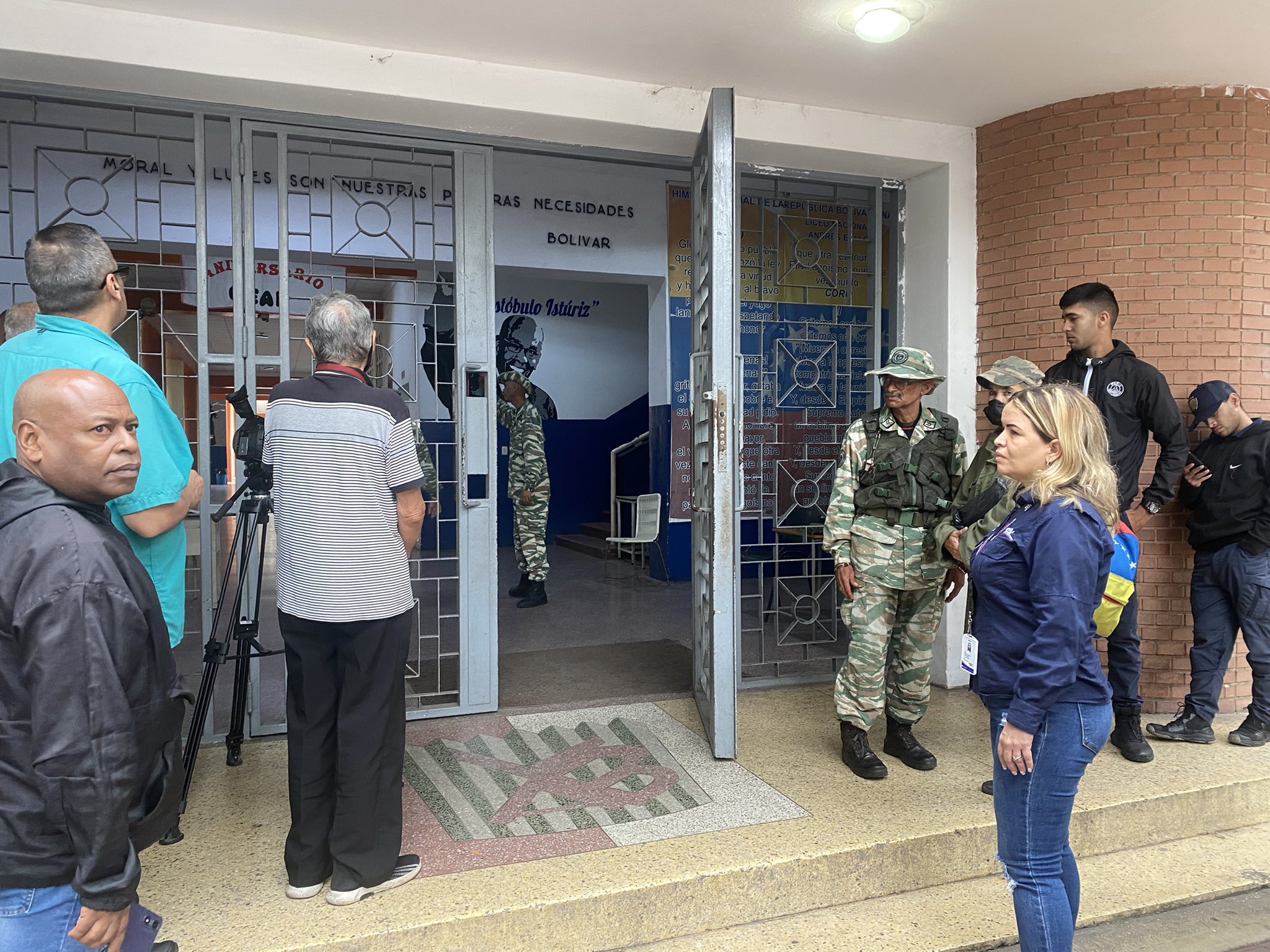 Abren los centros de votación para el simulacro electoral en Venezuela con miras a la elección presidencial